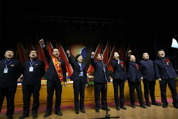 �ŶӴ�����̨��ʦ