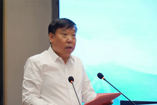 Э��᳤����Ӯ���޶��³��ƽ��̬