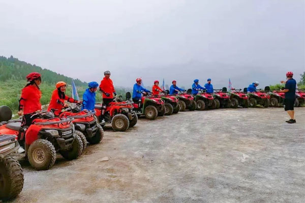 ±ØÓ®ÑÇÖÞɽ¶«·Ö¹«Ë¾×éÖ¯¡°ÖÜÖÜÓл¡± ±ØÓ®ÑÇÖÞɽ¶«·Ö¹«Ë¾×éÖ¯¡°ÖÜÖÜÓл¡±