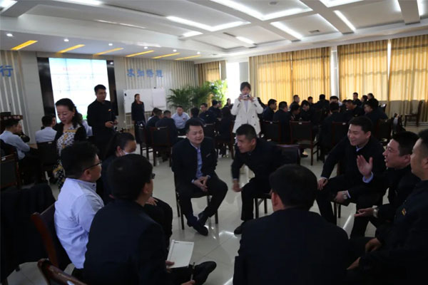 ��Ӯ����������ѵ