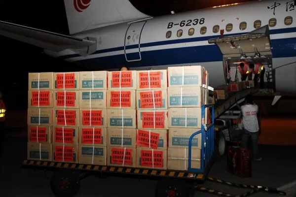 �봨���𡰱�Ӯ������ҩר����